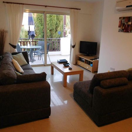 Vanessa 2 Bedroom Apartment Paphos Exterior foto